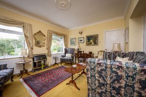 Living Room- click for photo gallery